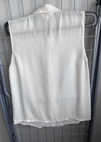 Koton Beyaz Fırfırlı Kolsuz Gömlek - Görsel 2