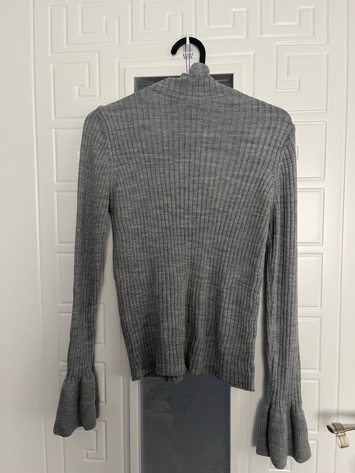 Gri Kadın Boğazlı Triko Kazak - Görsel 2