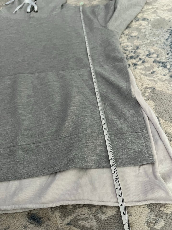 Gri Kadın Kapüşonlu Sweatshirt - Görsel 3