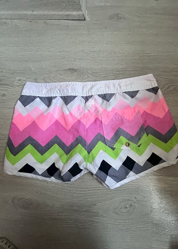 Renkli Bağcıklı deniz şortu - Görsel 3