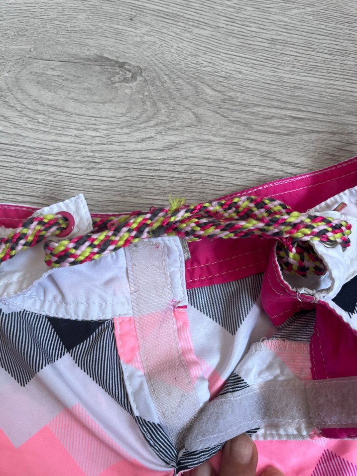 Renkli Bağcıklı deniz şortu - Görsel 4