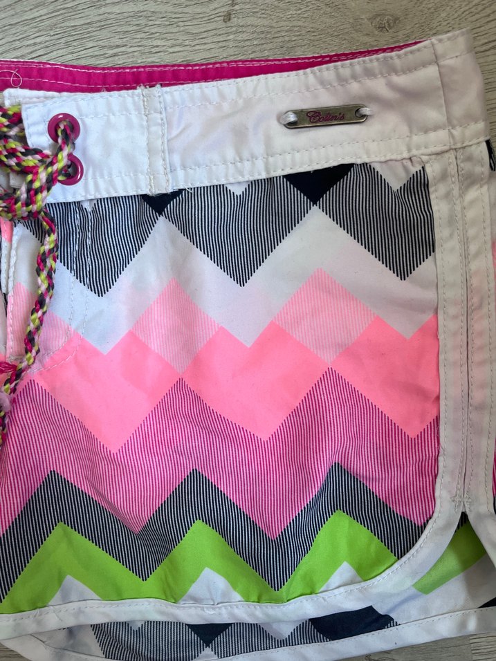 Renkli Bağcıklı deniz şortu - Görsel 2