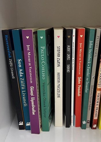 Çeşitli Yazarlardan Roman Kitap Seti - Görsel 3