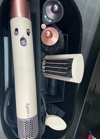 Dyson Airwrap 