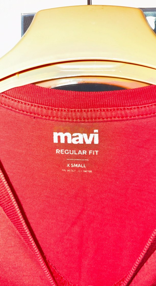 Kırmızı Baskılı Erkek Tişört - Görsel 3