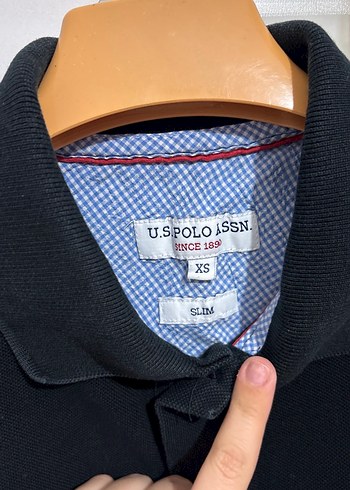 Erkek Siyah Polo Yaka Kısa Kollu Tişört - Görsel 3