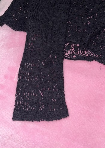 Dantel Detaylı Siyah V Yaka Kadın Kazak - Görsel 2