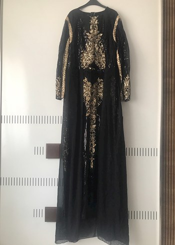 Siyah Altın İşlemeli Uzun Kadın Abiye Elbise