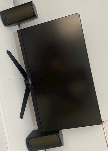 Siyah ASUS Monitör ve Klavye (acil satılık) - Görsel 5
