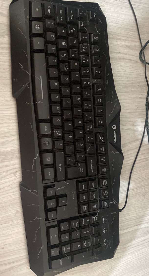 Siyah ASUS Monitör ve Klavye (acil satılık) - Görsel 4