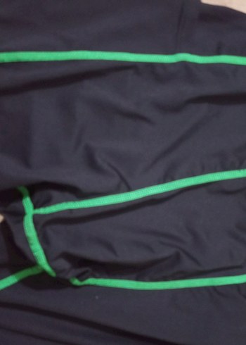 Yeşil Bant Detaylı Erkek şort - Görsel 3