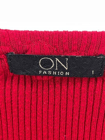 s Beden kırmızı Renk On Fashion Kazak / Triko %70 İndirimli.