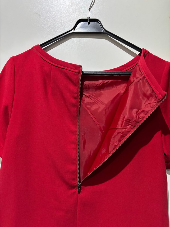 Kısa Kollu Kırmızı Midi Triko Elbise - Görsel 4