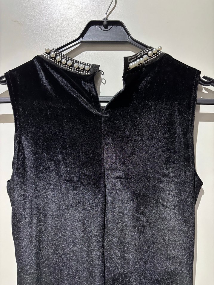 Kadife Elbise İnci Detaylı Siyah - Görsel 4