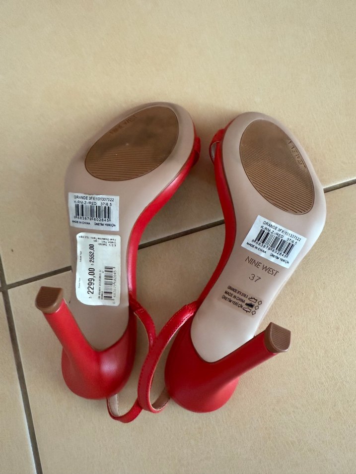 Nine West Kırmızı Stiletto Kadın Abiye Ayakkabı Giyilmemiş / 37 - Görsel 3