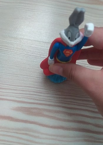 Renkli Süper Tavşan Aksiyon Figürü