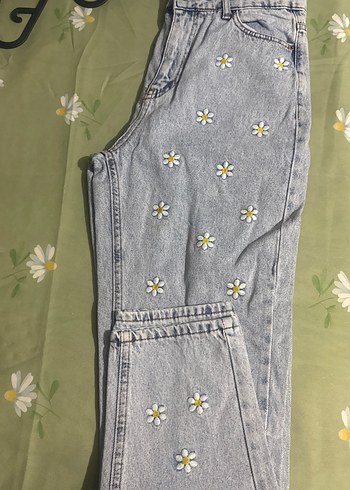 Nakışlı Beyaz Kadın Kot Pantolon