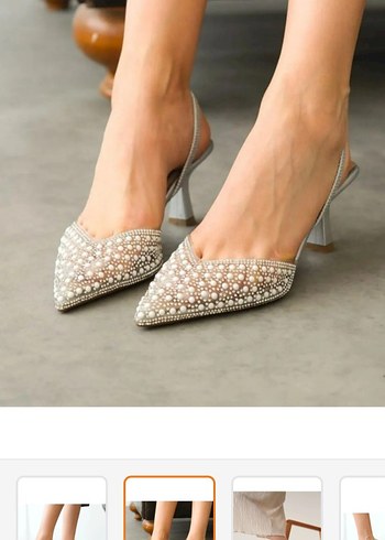 Diğer İnci Detaylı Stiletto