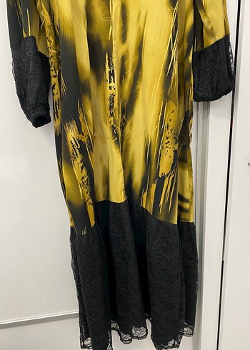 52 Beden sarı Renk Uzun Kol Sarı Siyah Batik Elbise