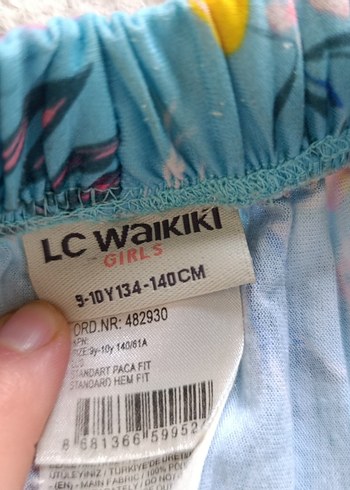 Çiçek Desenli Pileli Bohem Kız Şortu - Görsel 2