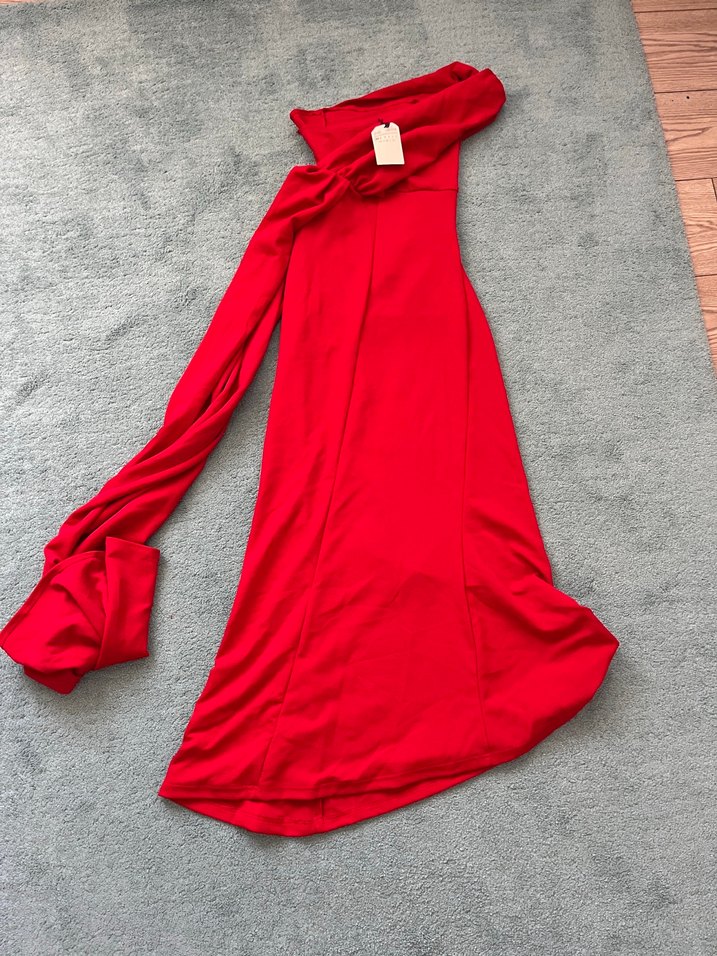 Kırmızı Drapeli Straplez Uzun Kadın Elbise - Görsel 4