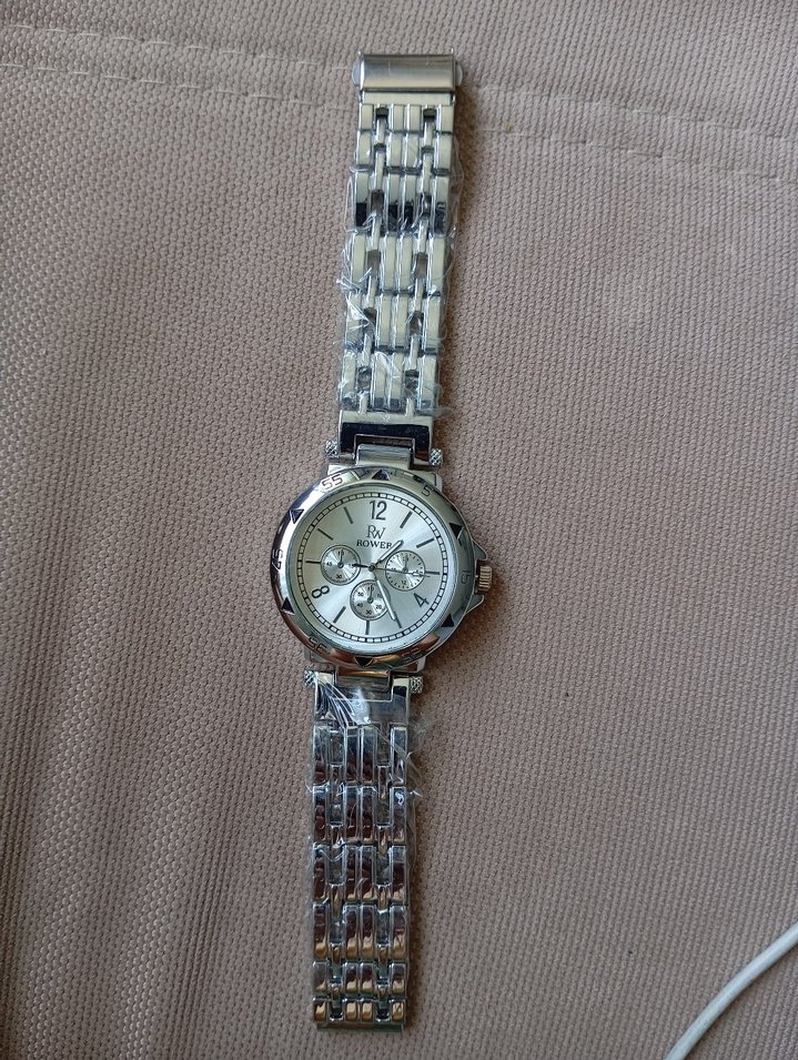 Beyaz Kadranlı Gri Metal Kordonlu erkek Saat - Görsel 3