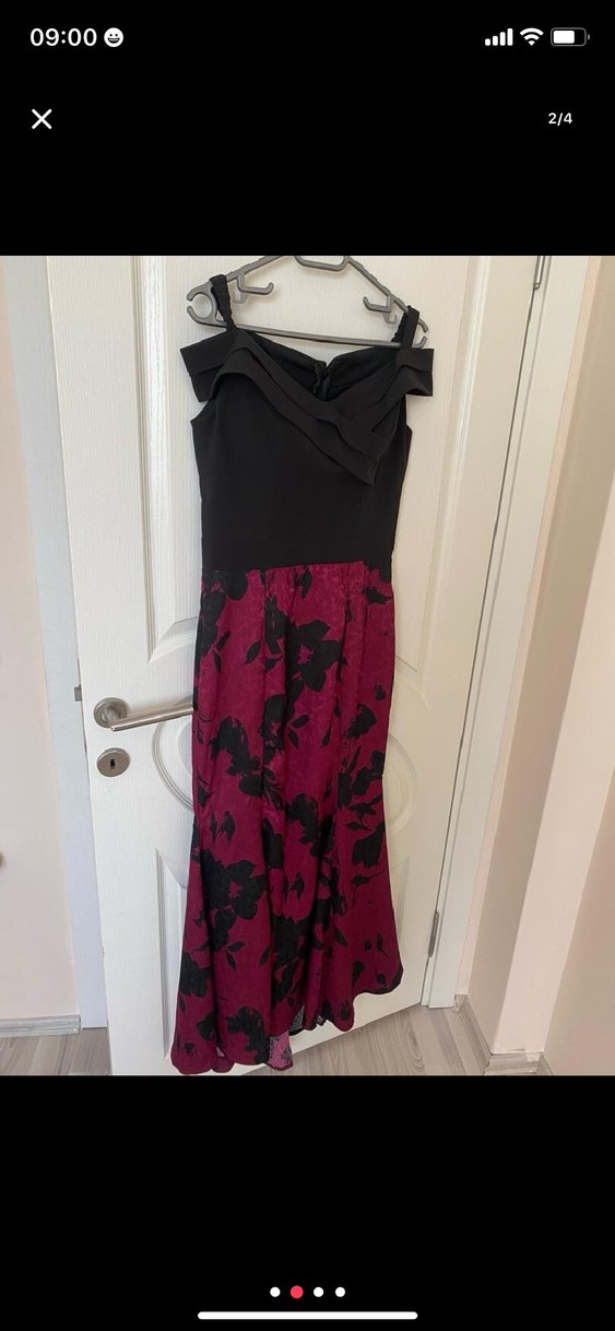 Siyah abiye mezuniyet elbisesi Bordo Desenli Uzun Abiye Elbise - Görsel 2