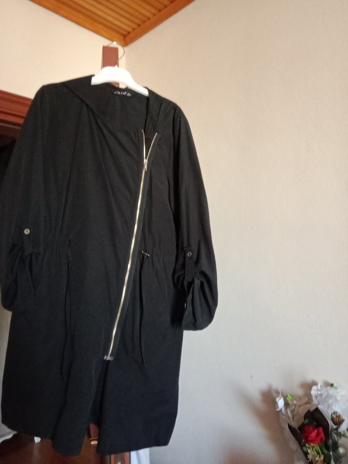 Siyah Kemerli trençkot - Görsel 3