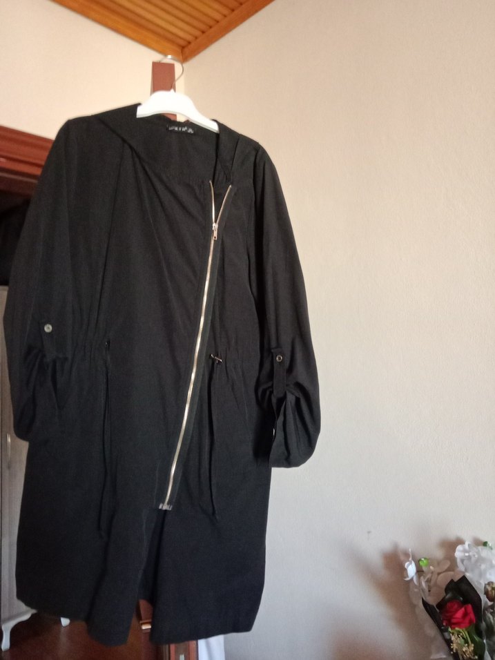 Siyah Kemerli trençkot - Görsel 4