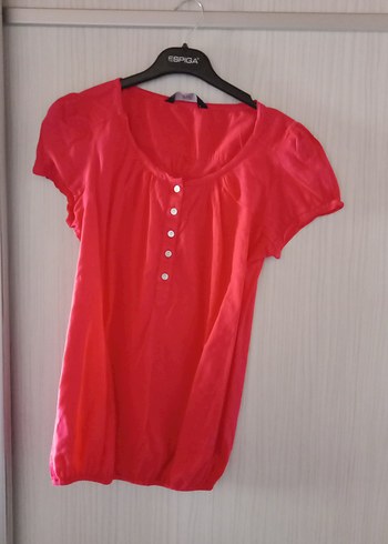 Kısa Kollu Kırmızı Düğmeli Kadın Bluz - Görsel 3