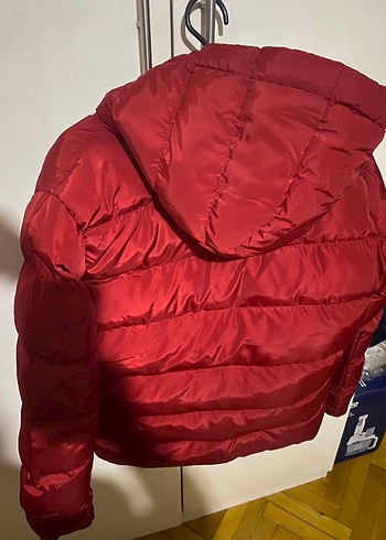 Kırmızı Fermuarlı Erkek Sokak Stili Mont - Görsel 3