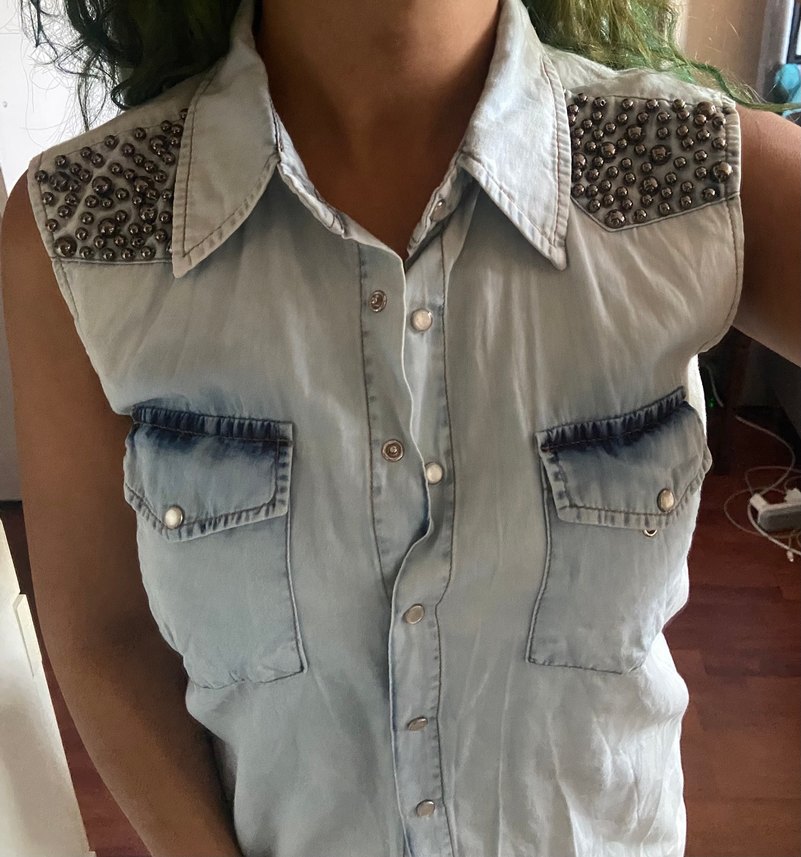 Gri Düğmeli Denim Kadın Gömlek - Görsel 2