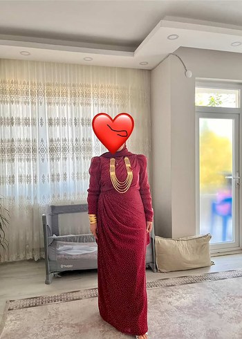 Bordo Uzun Drapeli Yüksek Yakalı Kadın Elbise - Görsel 2