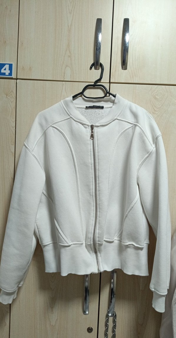 Kadın Beyaz Fermuarlı ceket - Görsel 2