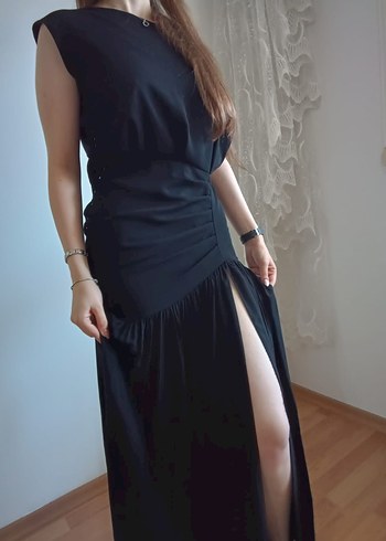 Siyah Drapeli Uzun Kadın Elbise
