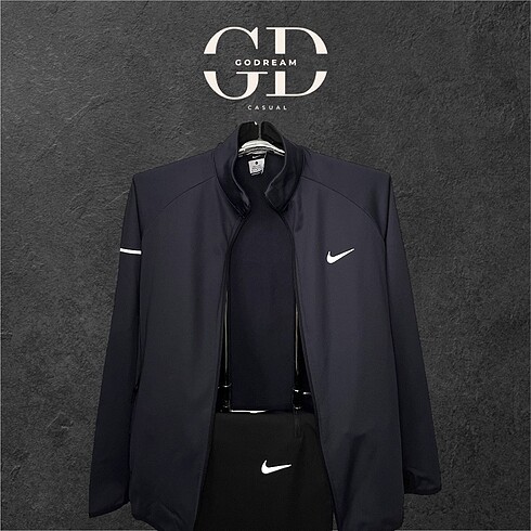 Nike Eşofman Takımı