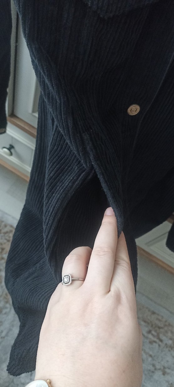 Düğmeli Siyah Kadın KadifeCeket - Görsel 3