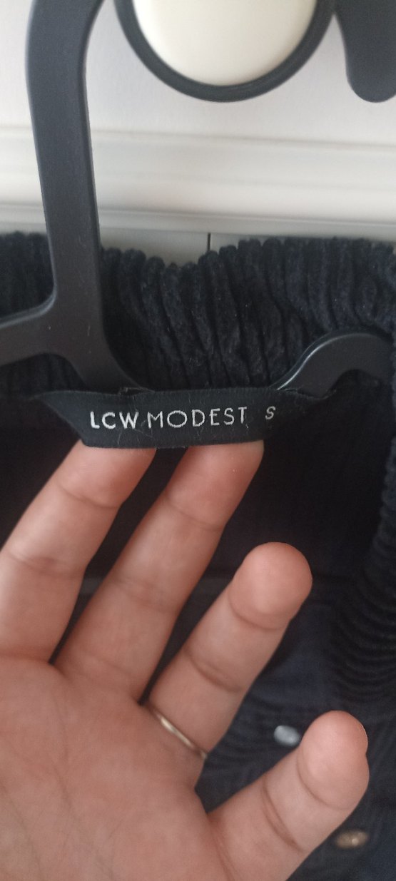 Düğmeli Siyah Kadın KadifeCeket - Görsel 2