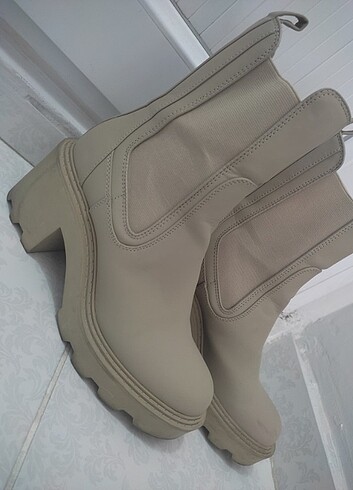Zara bot