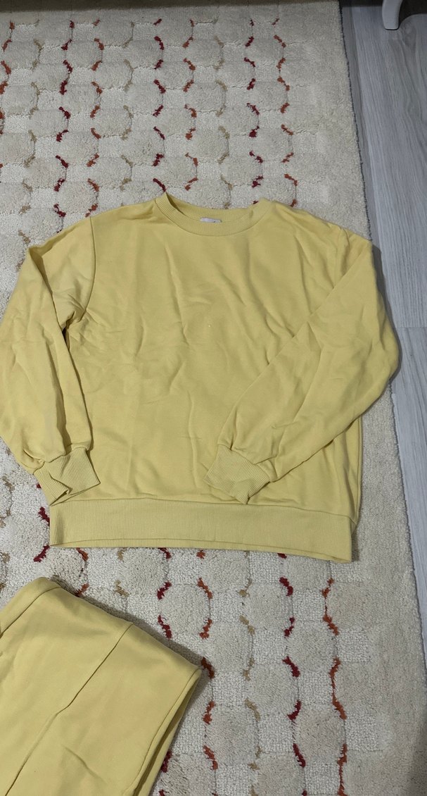 Sarı Rahat Kesim Kadın Eşofman Altı ve üstü - Görsel 2