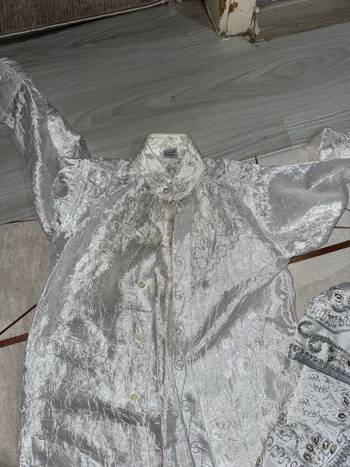 Bohem Tarzı Beyaz Nakışlı Kürklü Çocuk Takımı - Görsel 4