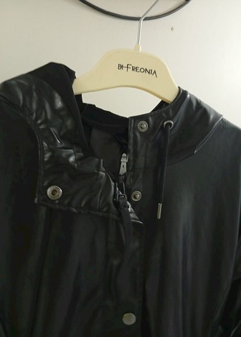 Siyah Deri Kadın Trençkot - Görsel 7