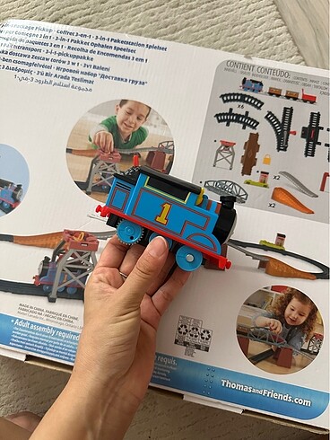 Beden Renk Thomas motorlu tren