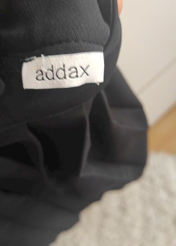 Siyah Drapeli Midi Eteği - Görsel 4