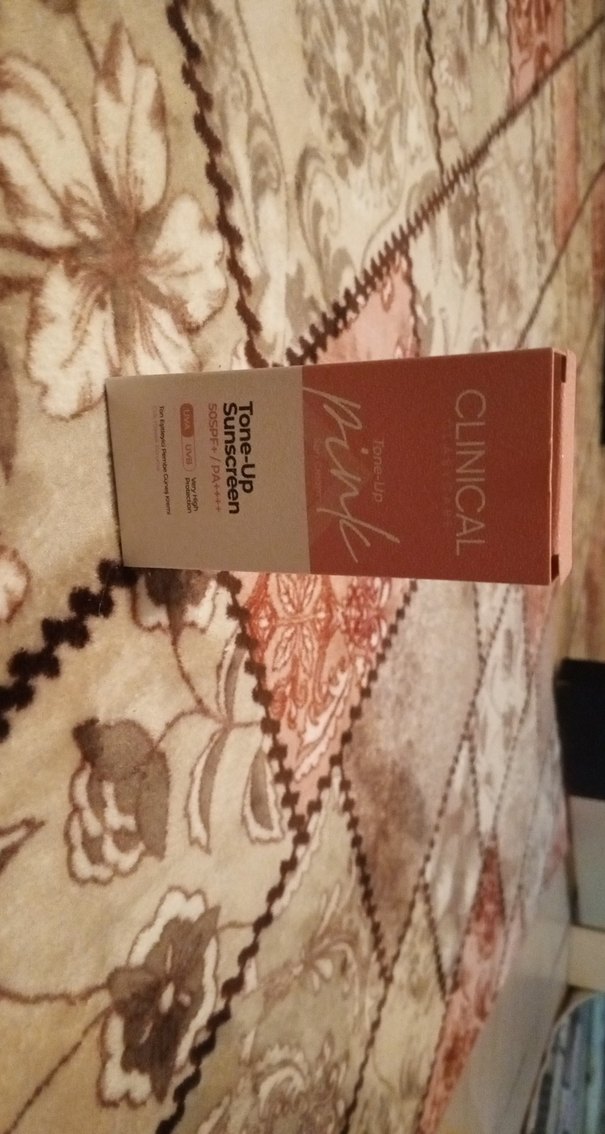 Clinical Pink Tonlu Güneş Kremi - Görsel 2