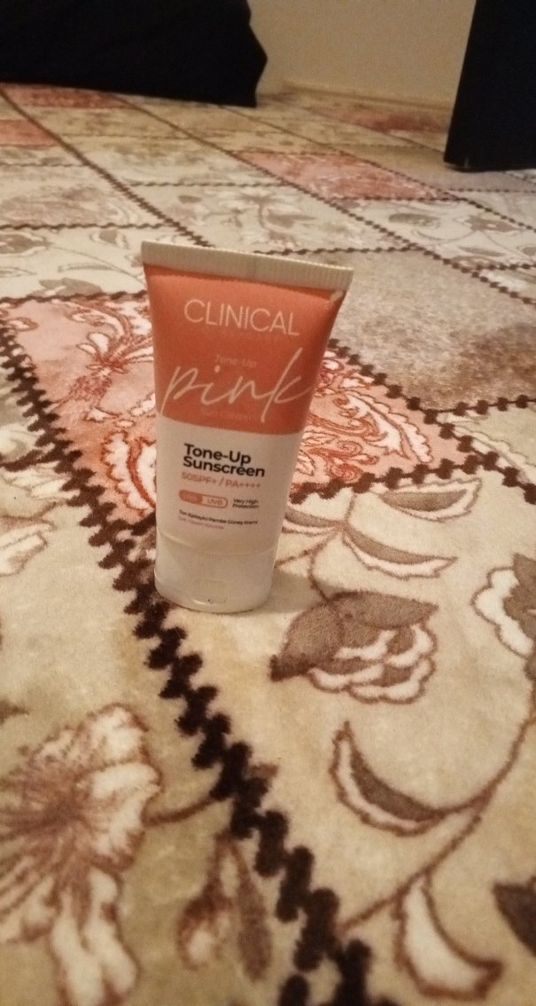 Clinical Pink Tonlu Güneş Kremi - Görsel 5