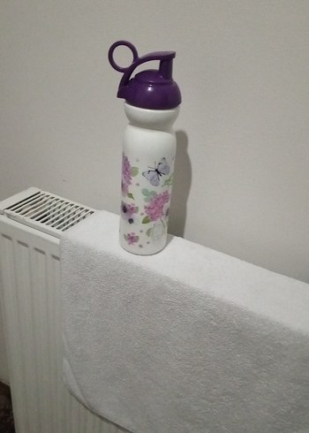 Mor Kapaklı Çiçek Desenli Çocuk Matara - Görsel 2