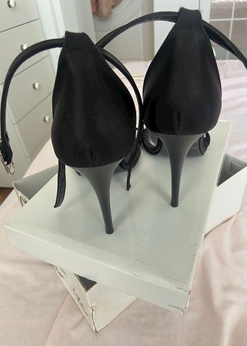 Diğer Siyah Stiletto Topuklu Ayakkabı