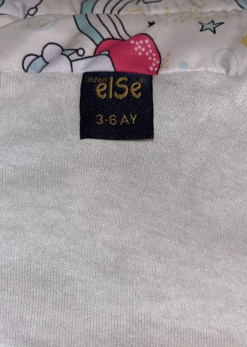 Kız Çocuk Beyaz Fermuarlı Yelek - Görsel 2