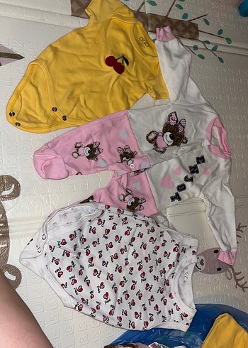 1/3 ay kız bebe kıyafetleri (24 parça hepsi tek fiyat) - Görsel 4